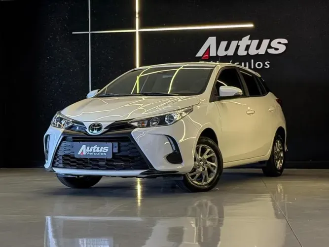 Toyota Yaris XS 1.5 Flex 16V 5P Aut. 2023
