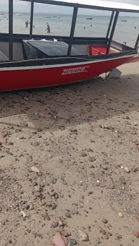 Canoa de fibra 9,70 valor 30,000