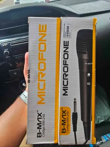 Microfone Profissional com fio.