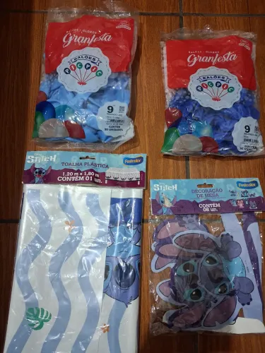 Kit só um bolinho - Stitch- Semi Novo