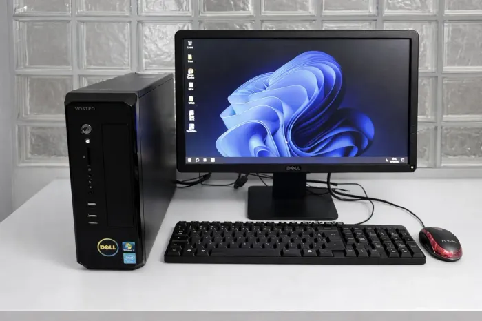 COMPUTADOR DELL I5/ 8GB RAM/ MONITOR 19 LED/ ENTREGO