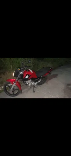 Moto pronta pra rodar 