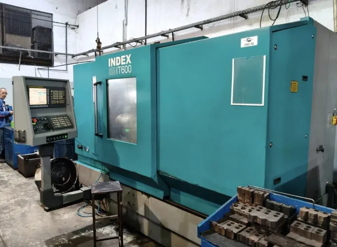 Torno Index automático 600 2