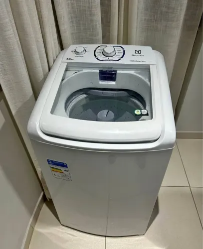 VENDO MÁQUINA DE LAVAR ELECTROLUX 8,5KG MODELO NOVO NOVINHA