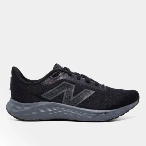 TÊNIS NEW BALANCE PRETO Nr 40