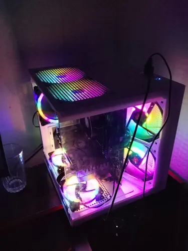 Pc game completo ryzen5 5600 + 32 de ram + rx6600 + monitor 32 curvo