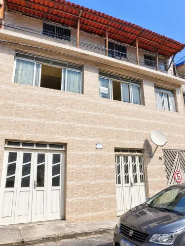 Oportunidade única - 3 casas no preço de 1