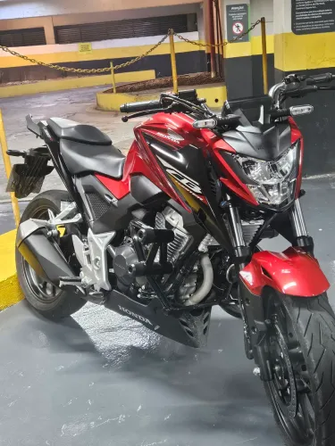 HONDA CB 300F TWISTER 2025