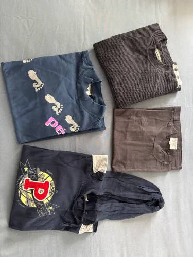 Lote camisa Manga comprida média de TAM 6 anos
