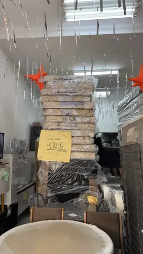 Colchão solteiro novo entrego