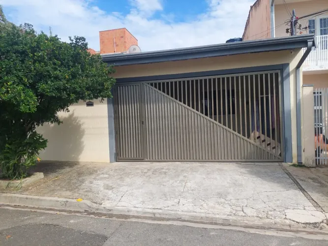 Casa à venda em Indaiatuba - Camargo Andrade