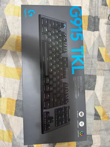 Teclado Mecânico Logitech G915 TKL