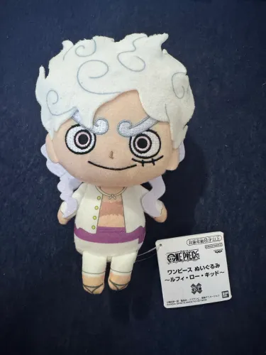 Luffy Gear 5 Nika Pelúcia Oficial Banpresto/Bandai Japão com Tag