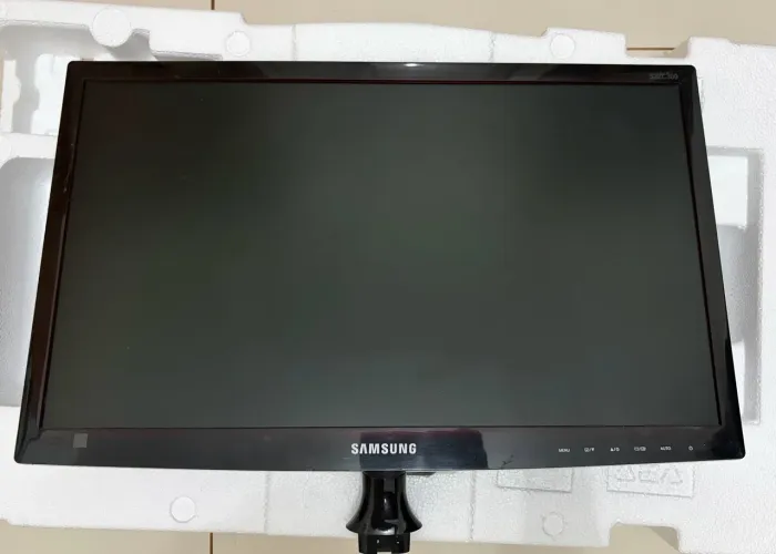 MONITOR SAMSUNG 22?