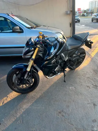 Cb1000r conservadíssima