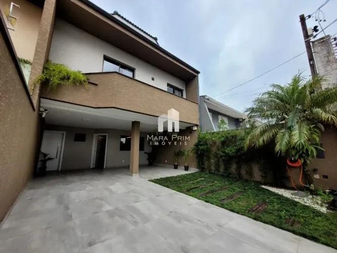 Sobrado com 4 dormitórios à venda por R$1.690.000,00, 295m² - Tarumã - Curitiba/PR