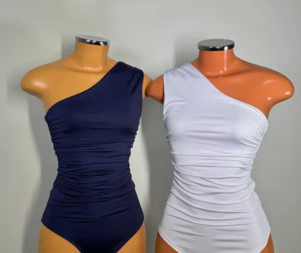 BODYS E BLUSAS FEMININAS 