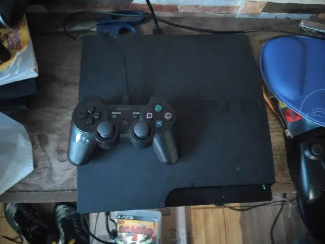 Vendo playstation 3 desbloqueado com mais de 14 mil jogos liberados