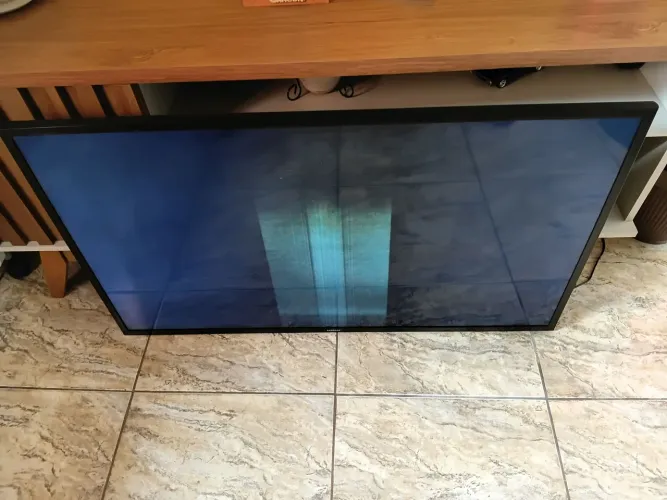 TV Samsung 43 Polegadas Smart Modelo UN43t5300AG com Defeito!