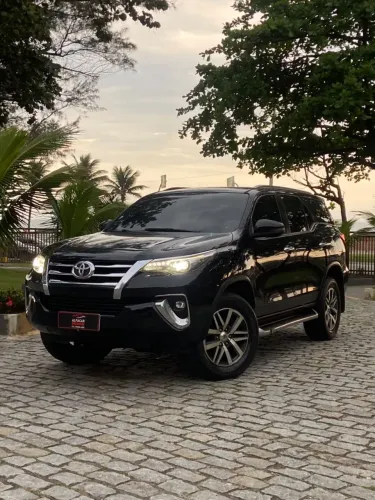Toyota Hilux SW4 SRX 4X4 2.8 TDI 16V Dies. Aut. 2019