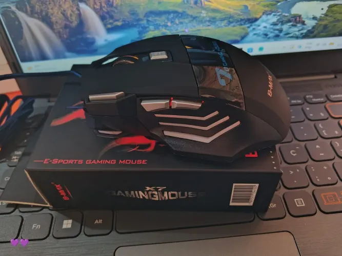 Mouse Gamer B-Max X7 Ergonômico com LED (Novo na Caixa)