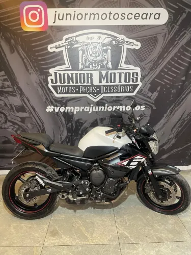 XJ6 N N BRANCA 2015/2015
