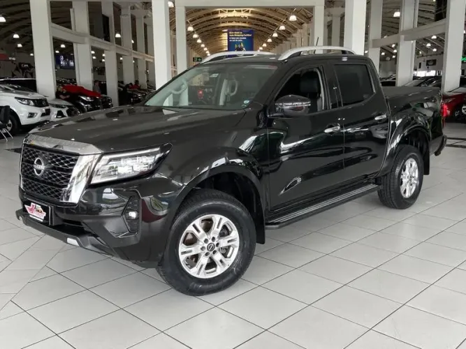 Nissan Frontier XE CD 4X2 2.5 TB Diesel 2024