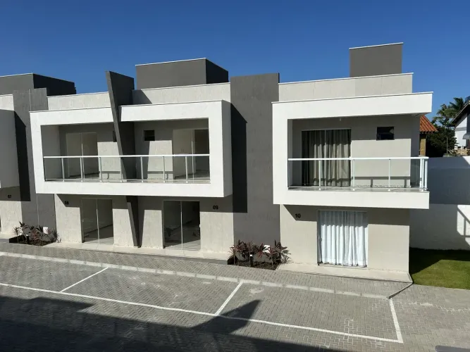 Casa Duplex | 03 Quartos | 02 Suíte | Ilha de Malta Residence | 500m da Praia de Ipitanga