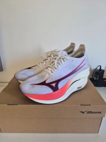 Mizuno Rebellion Pro 3 N°41