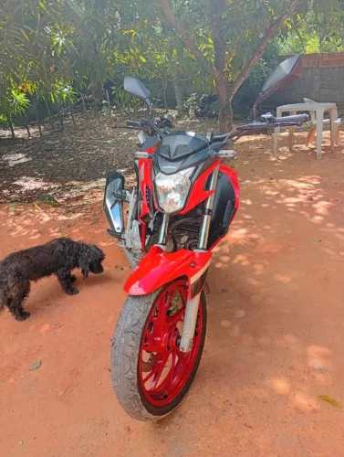 Moto Honda Twister 2021 abs.