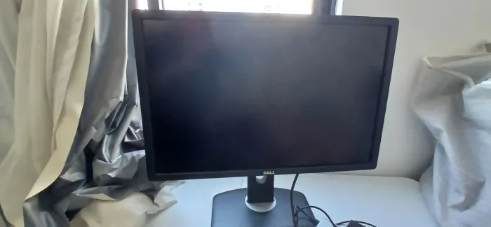 Monitor Dell u2412mb DELL