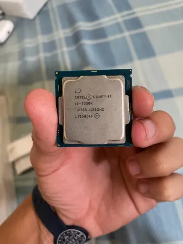     Intel i3-7350K 4.20GHz Top