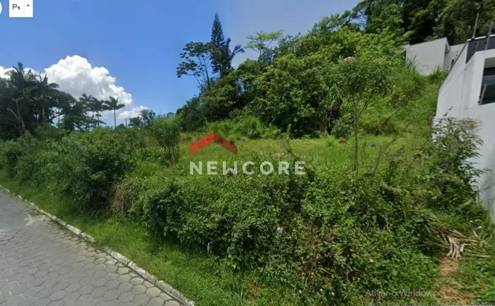 Lote em Rua José Gottardi - Espinheiros - Itajaí/SC