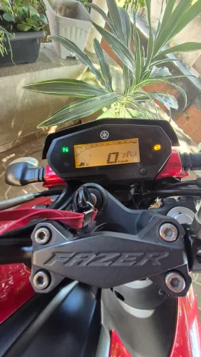 Vendo FZ 250 /2021