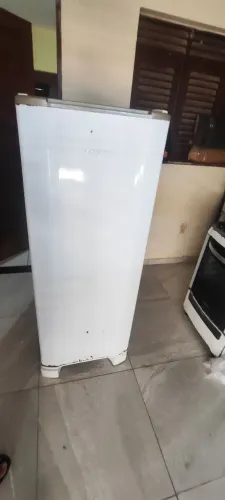Geladeira eletrolux