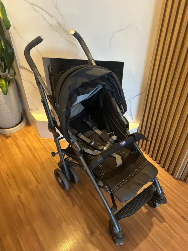 Carrinho de Bebê Chicco Lite Way