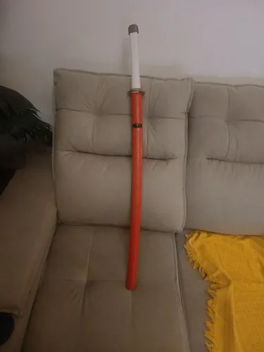 * sandro....Vendo espada katana réplica sem corte..preço muito barato....