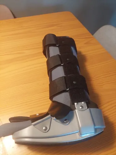bota SALVAPÉ ROBOFOOT 