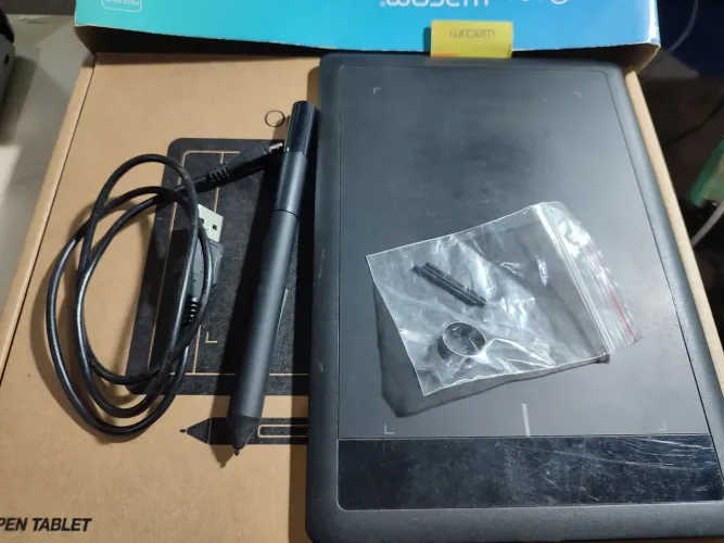 Mesa digitalizadora Wacom (Usada)
