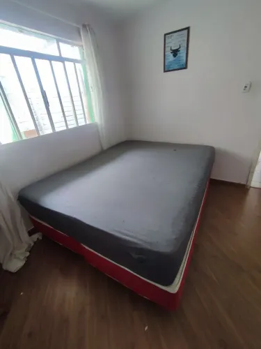 Cama box Queen 
