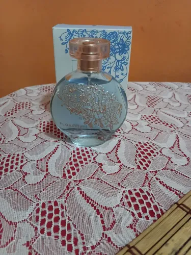 Perfume Floratta blue ' .