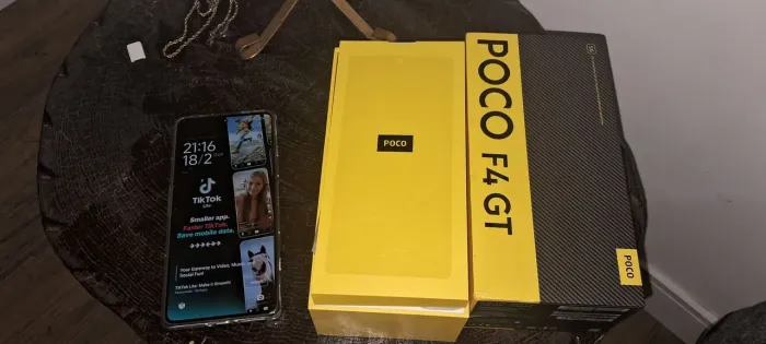 Celular Xiaomi POCO F4 GT