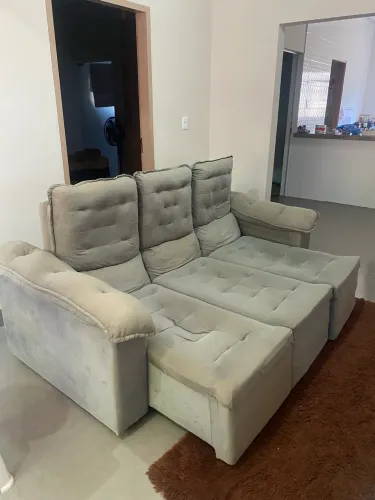 Sofá 3 lugares 