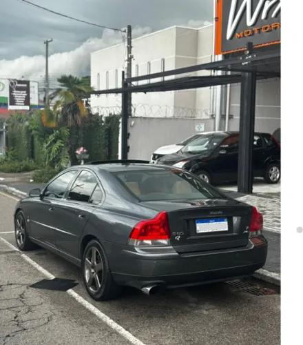 Volvo S60 R 2.5 300cv Mec. 2004
