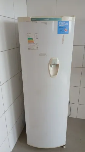 Vendo geladeira 