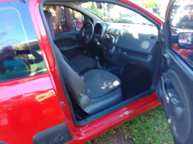 Fiat Uno WAY 1.4 EVO Fire Flex 8V 2P 2012