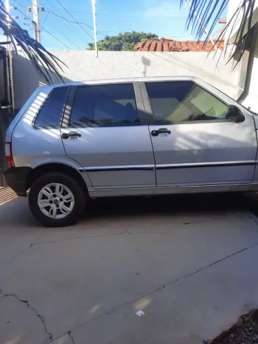 Fiat Uno Mille 1.0  4P 2004/ 2°dono