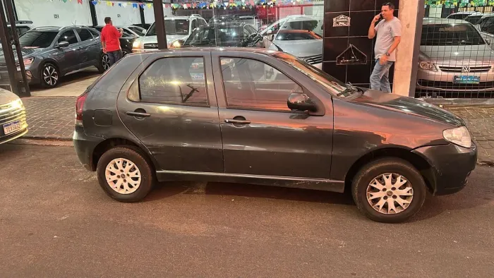 Fiat Palio Celebration 1.0 Fire Flex 8V 4P 2015