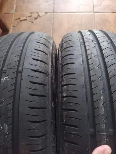 2 pneus 175 65 14 Dunlop novos