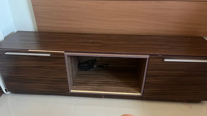 Rack para TV com rodinhas